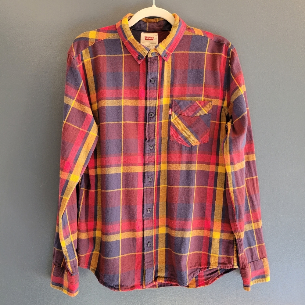 Vintage Y2K Levi's Plaid Long Sleeve Button Down Shirt, Men's Size Medium